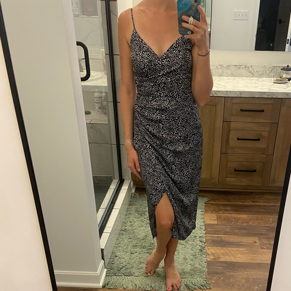 Abercrombie & Fitch xs satin midi dress - Picture 6 of 10